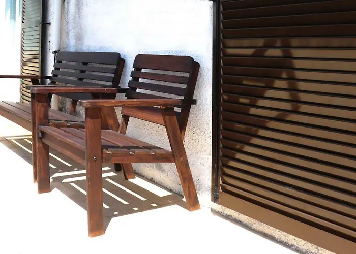 Italianway - San Bartolomeo 7 *